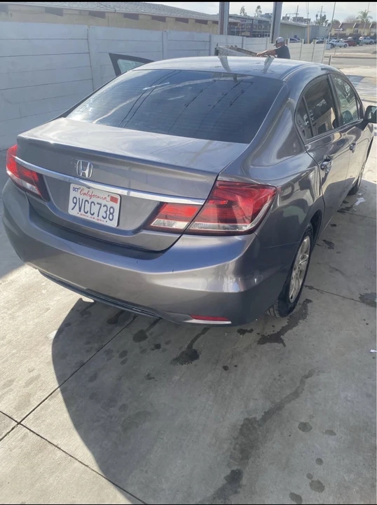 2015 Honda Civic 9th Gen - Image 5 of 11