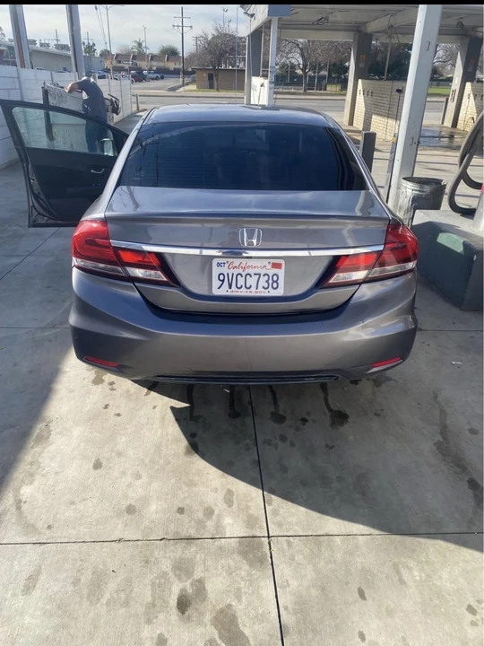 2015 Honda Civic 9th Gen - Image 4 of 11