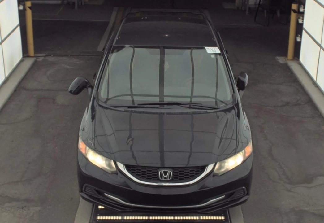 2015 Honda Civic 9th Gen - Image 6 of 12