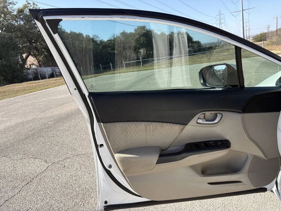 2015 Honda Civic 9th Gen - Image 11 of 21