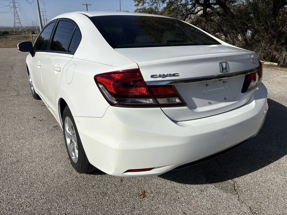 2015 Honda Civic 9th Gen - Image 7 of 21