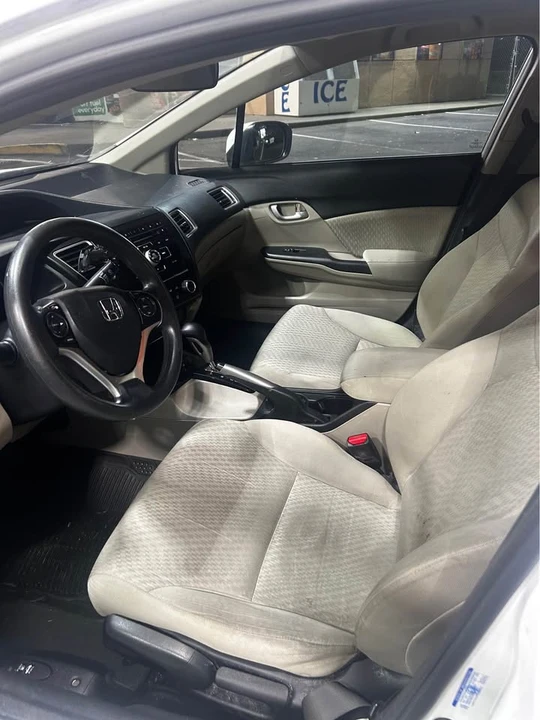 2015 Honda Civic 9th Gen - Image 11 of 13