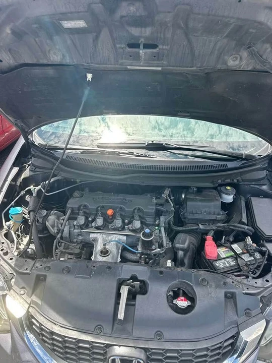 2015 Honda Civic 9th Gen - Image 17 of 19