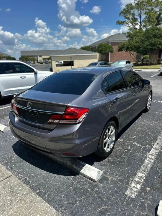 2015 Honda Civic 9th Gen - Image 16 of 19