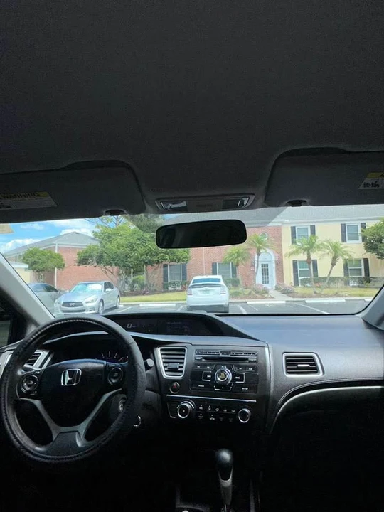 2015 Honda Civic 9th Gen - Image 12 of 19