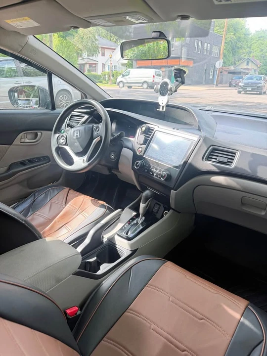 2015 Honda Civic 9th Gen - Image 7 of 12
