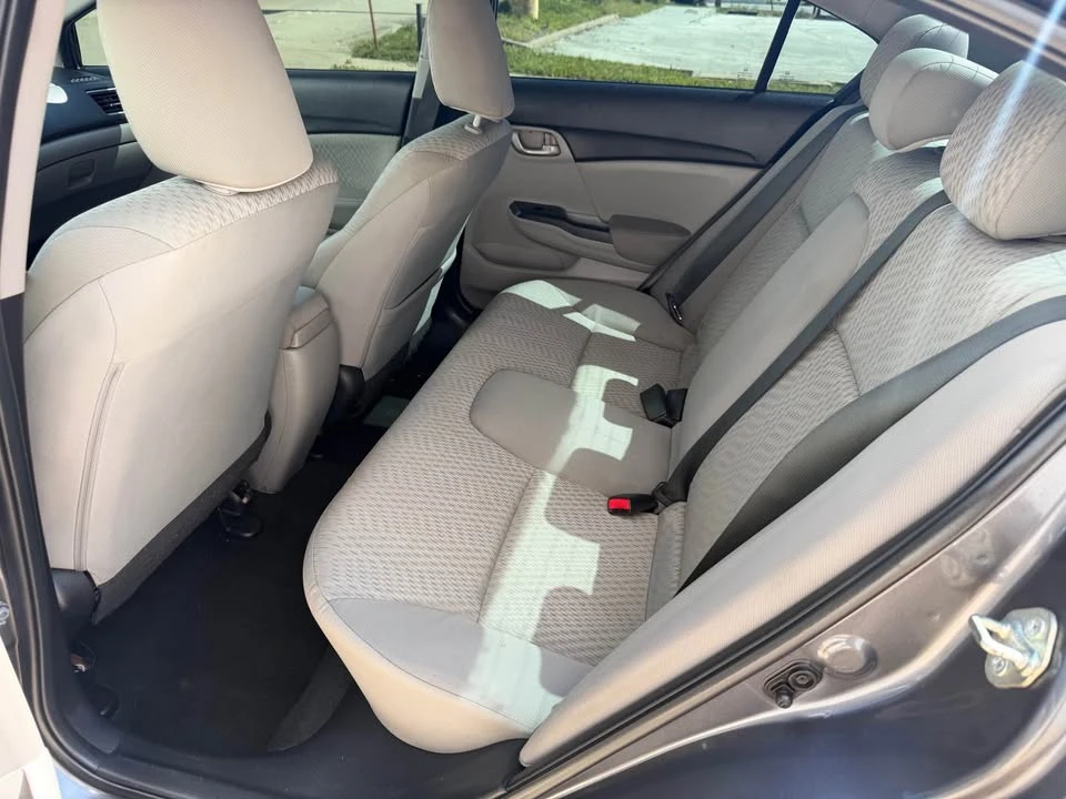 2015 Honda Civic 9th Gen - Image 15 of 20