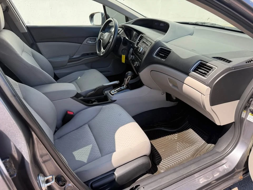 2015 Honda Civic 9th Gen - Image 13 of 20