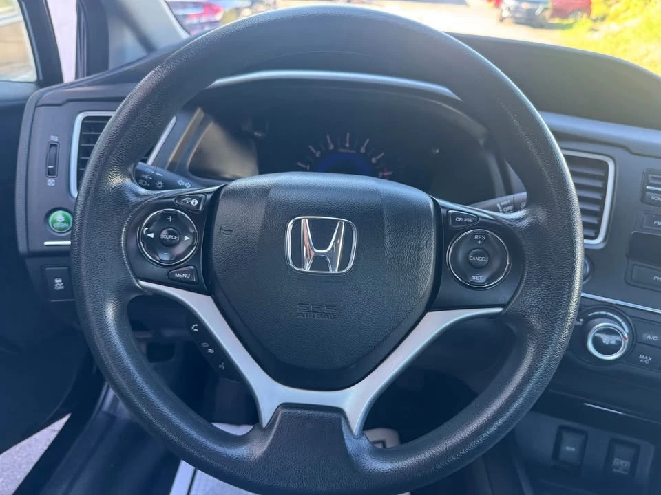 2015 Honda Civic 9th Gen - Image 9 of 20