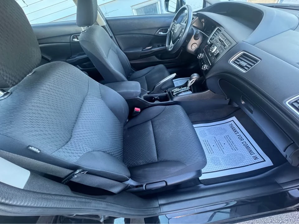 2015 Honda Civic 9th Gen - Image 13 of 20