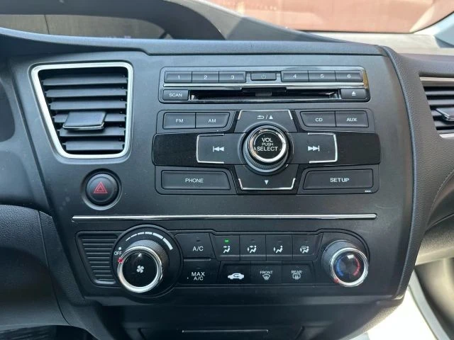 2015 Honda Civic 9th Gen - Image 19 of 21