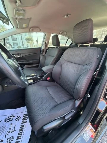 2015 Honda Civic 9th Gen - Image 13 of 21