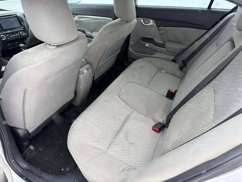2015 Honda Civic 9th Gen - Image 5 of 7