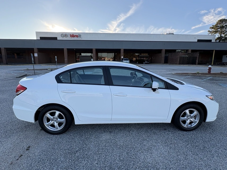 2015 Honda Civic 9th Gen - Image 4 of 6