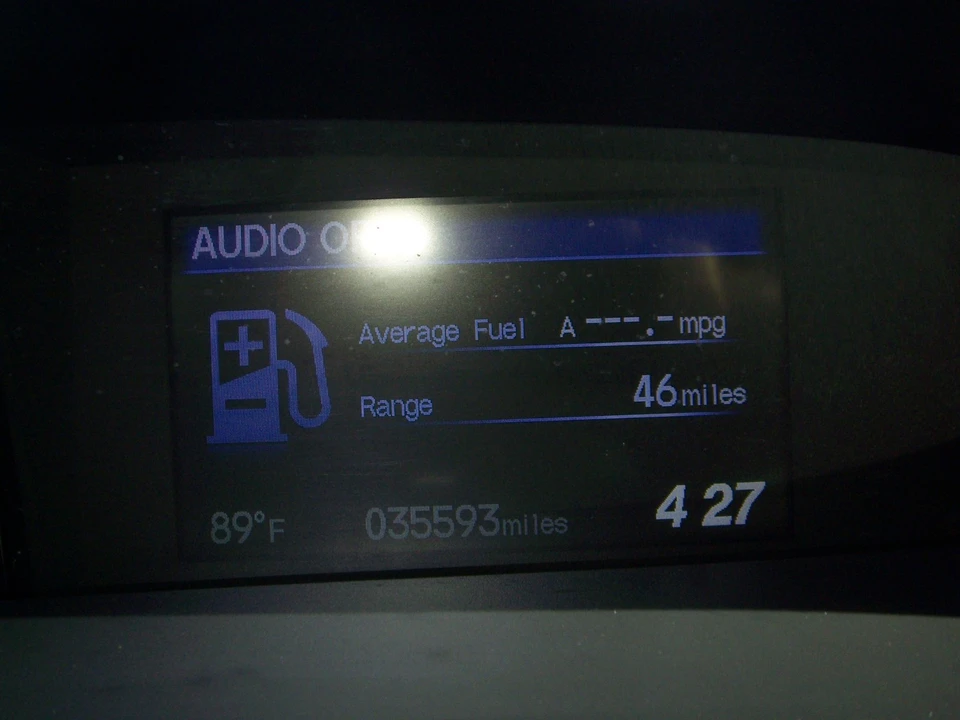 2015 Honda Civic 9th Gen - Image 9 of 18