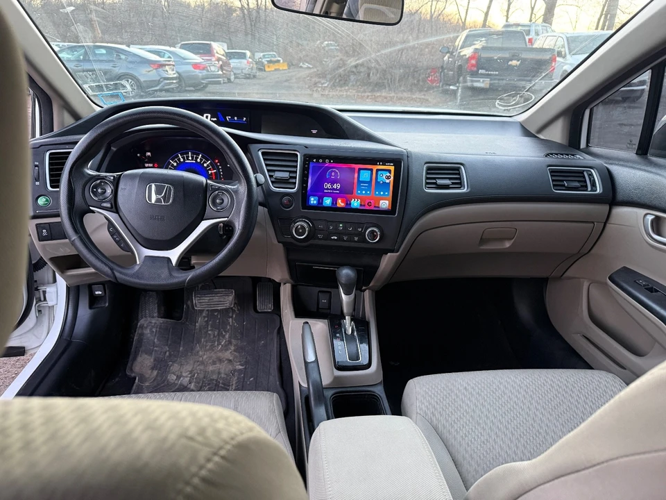 2015 Honda Civic 9th Gen - Image 9 of 16