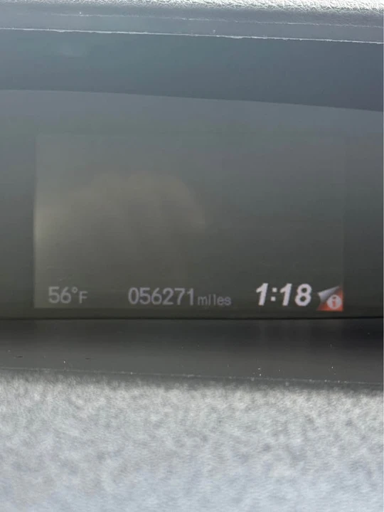 2015 Honda Civic 9th Gen - Image 11 of 12
