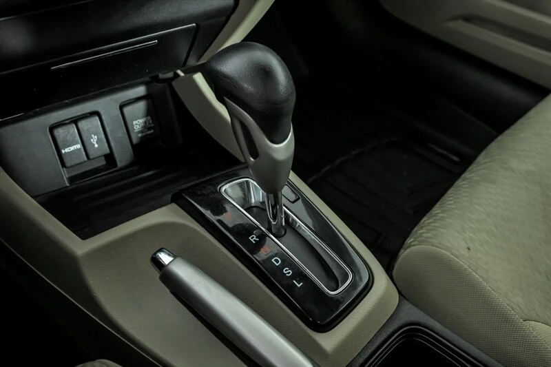 2015 Honda Civic 9th Gen - Image 28 of 29
