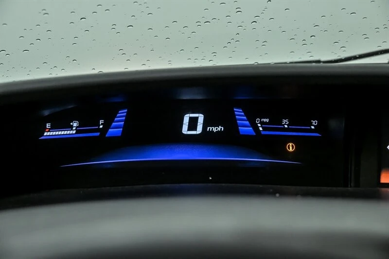 2015 Honda Civic 9th Gen - Image 21 of 29