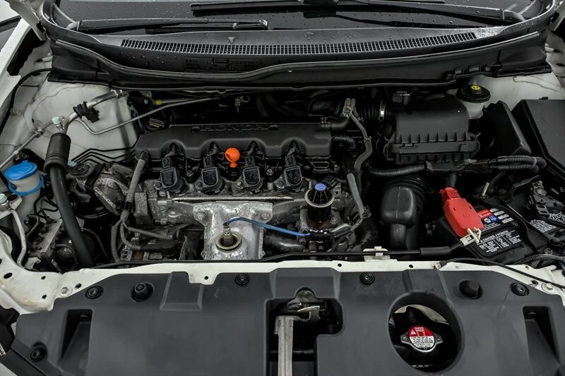 2015 Honda Civic 9th Gen - Image 13 of 29