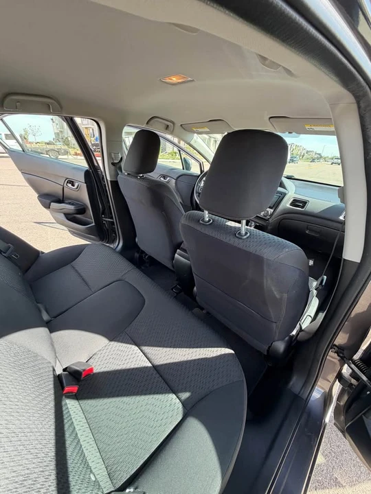 2015 Honda Civic 9th Gen - Image 9 of 10