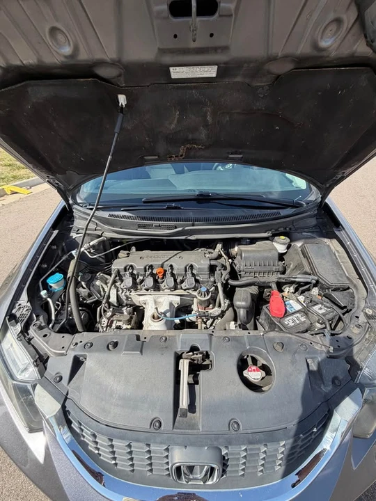 2015 Honda Civic 9th Gen - Image 5 of 10