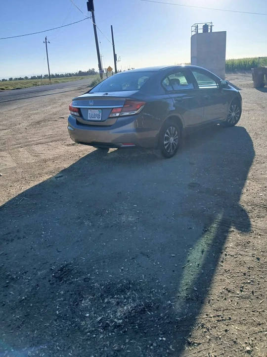 2015 Honda Civic 9th Gen - Image 4 of 9