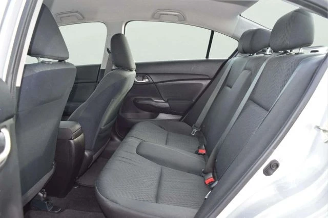 2015 Honda Civic 9th Gen - Image 20 of 21