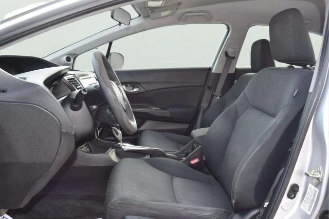 2015 Honda Civic 9th Gen - Image 16 of 21