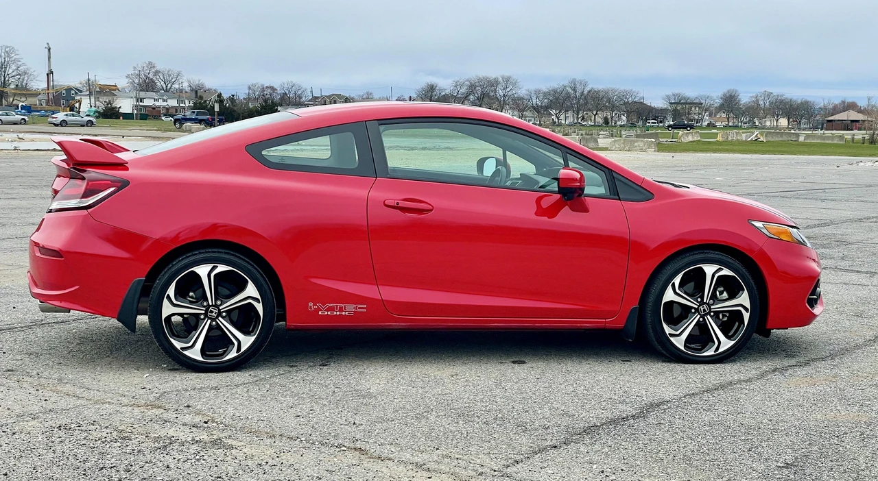 2015 Honda Civic Si 9th Gen - Image 16 of 31