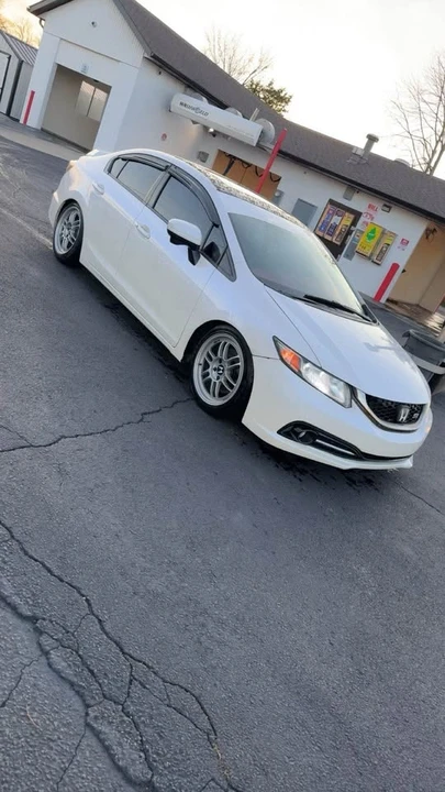 2015 Honda Civic Si 9th Gen - Image 2 of 5