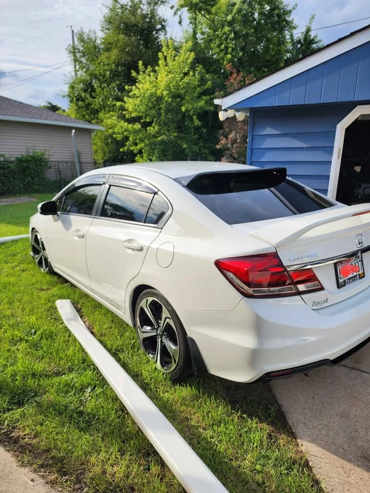 2015 Honda Civic Si 9th Gen - Image 2 of 4