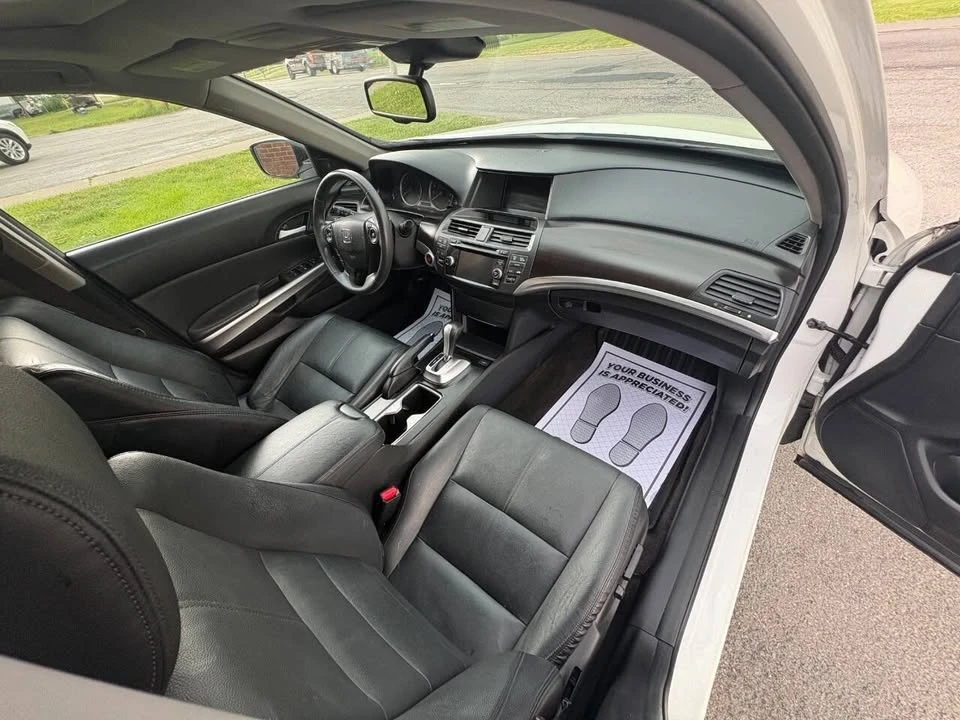 2015 Honda Accord 9th Gen - Image 9 of 14