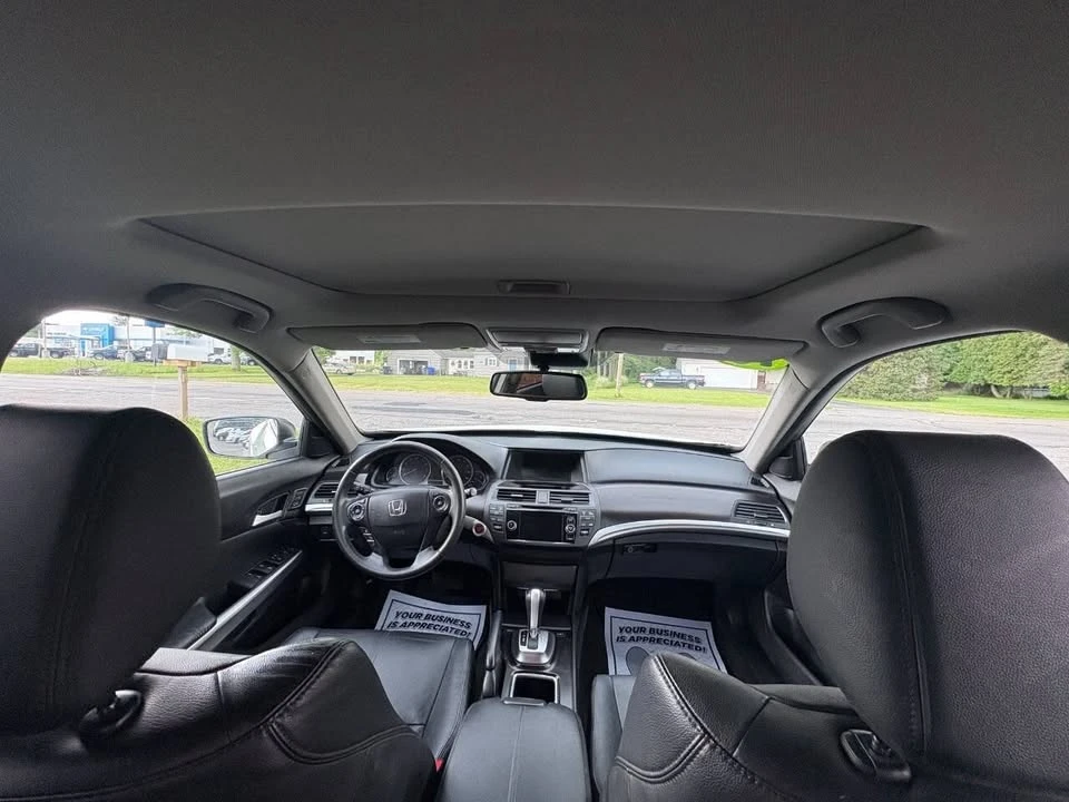 2015 Honda Accord 9th Gen - Image 11 of 14
