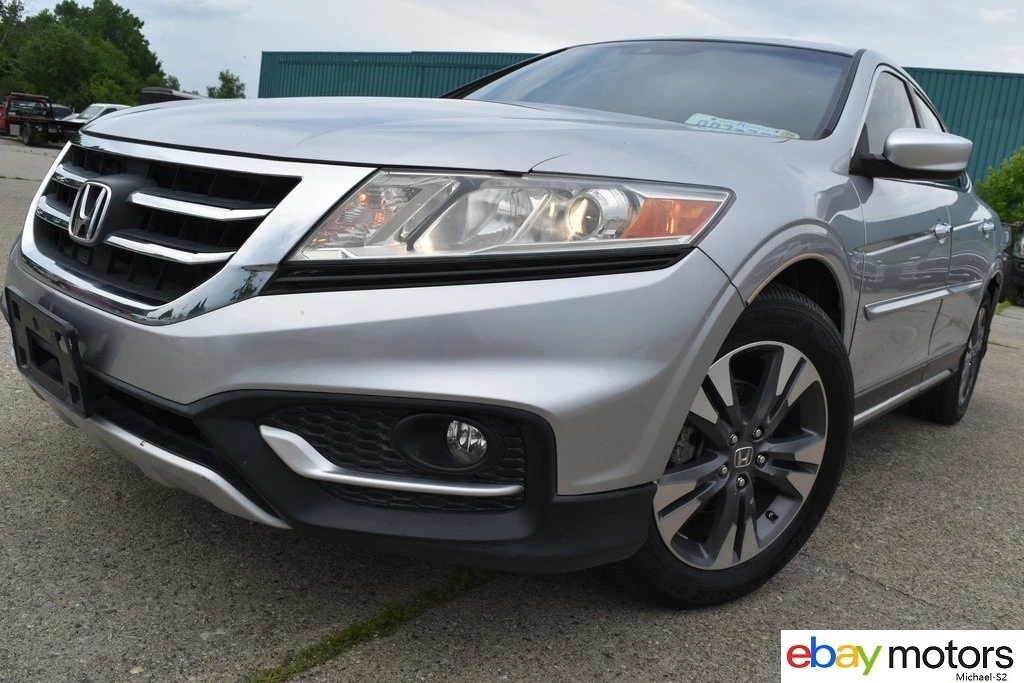 2015 Honda Accord 9th Gen - Image 21 of 24