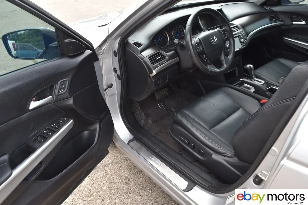 2015 Honda Accord 9th Gen - Image 11 of 24