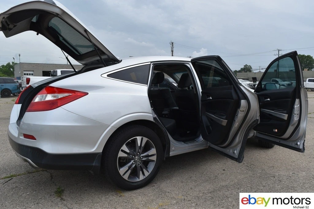 2015 Honda Accord 9th Gen - Image 19 of 24