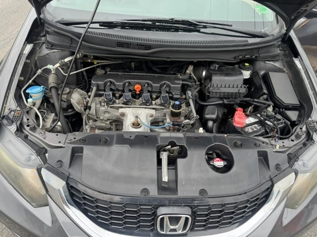 2015 Honda Civic 9th Gen - Image 8 of 14