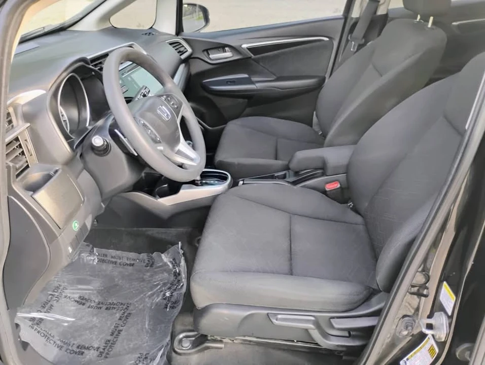 2015 Honda Fit - Image 9 of 14