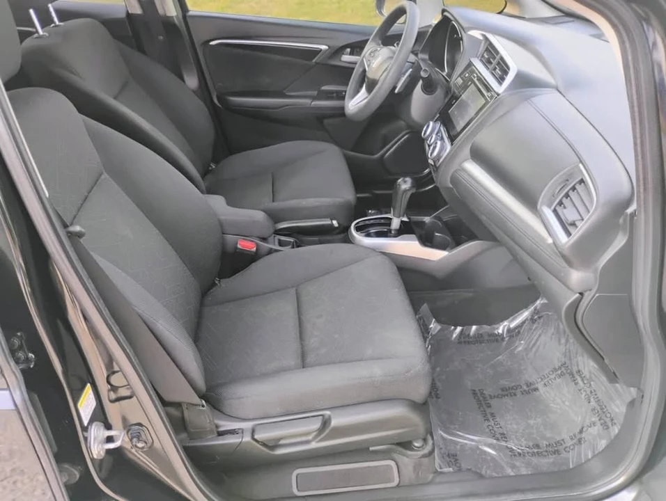 2015 Honda Fit - Image 10 of 14
