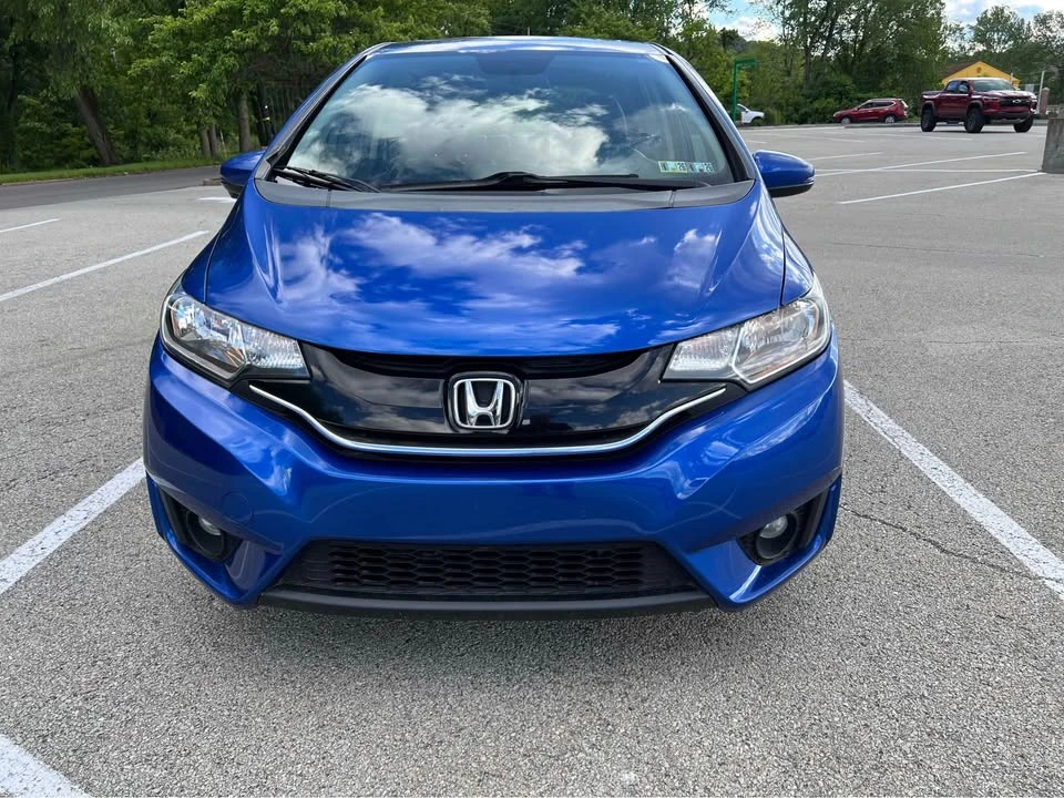 2015 Honda Fit - Image 2 of 8