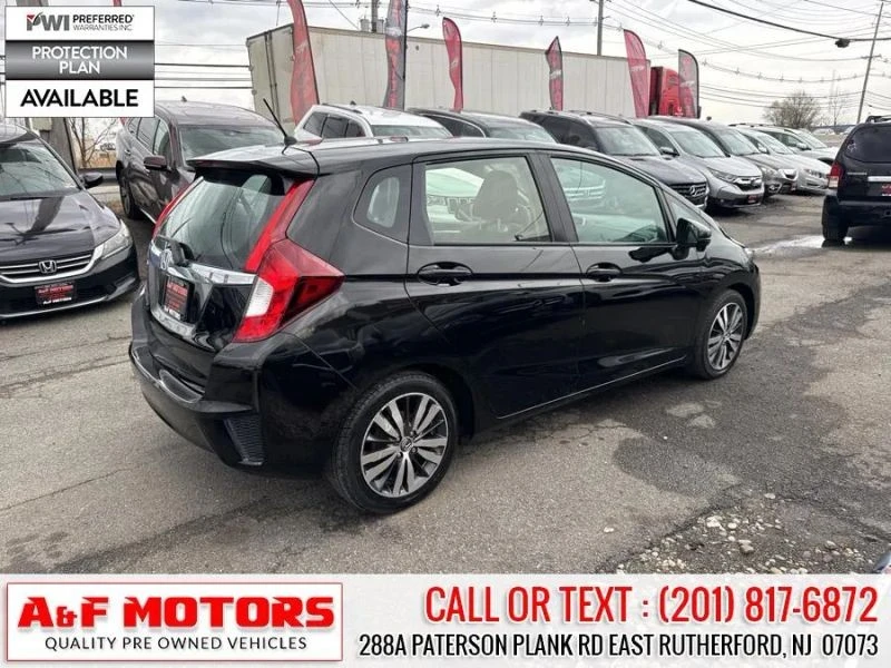 2015 Honda Fit - Image 10 of 12
