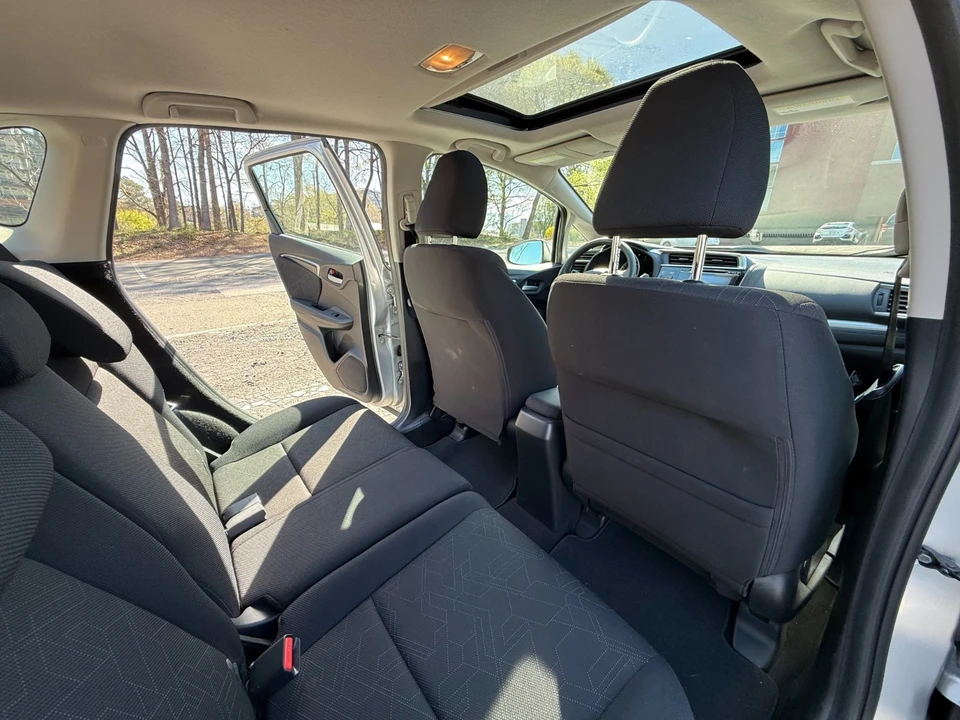 2015 Honda Fit - Image 14 of 20