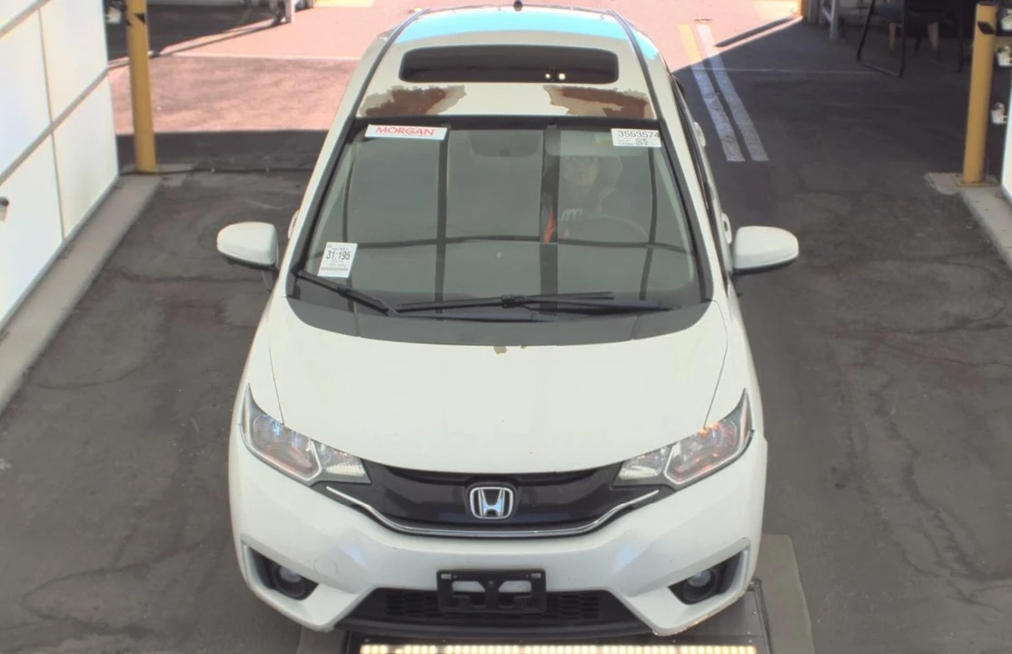 2015 Honda Fit - Image 2 of 11