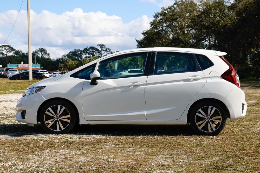 2015 Honda Fit - Image 3 of 12