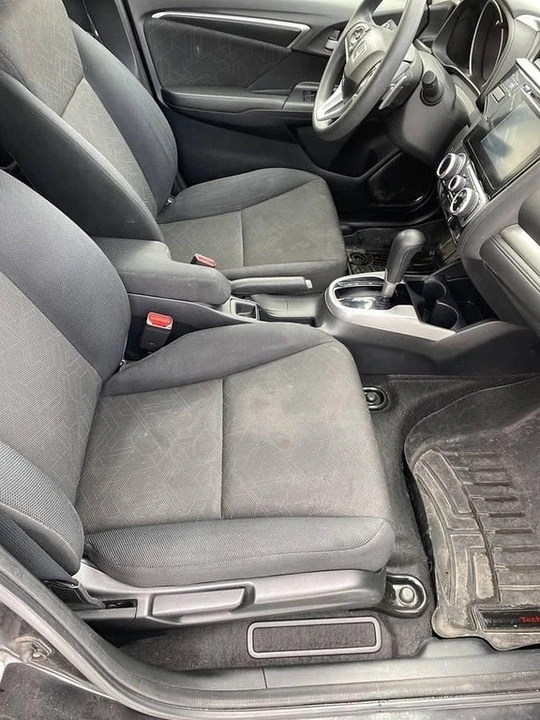 2015 Honda Fit - Image 11 of 12