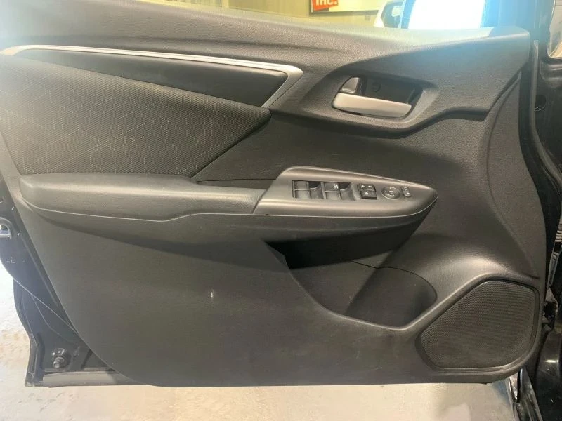 2015 Honda Fit - Image 10 of 12