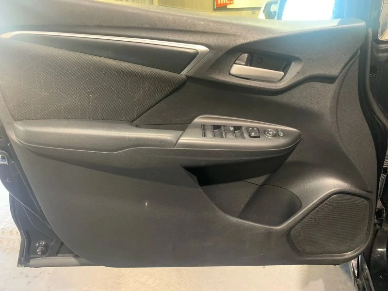 2015 Honda Fit - Image 10 of 12