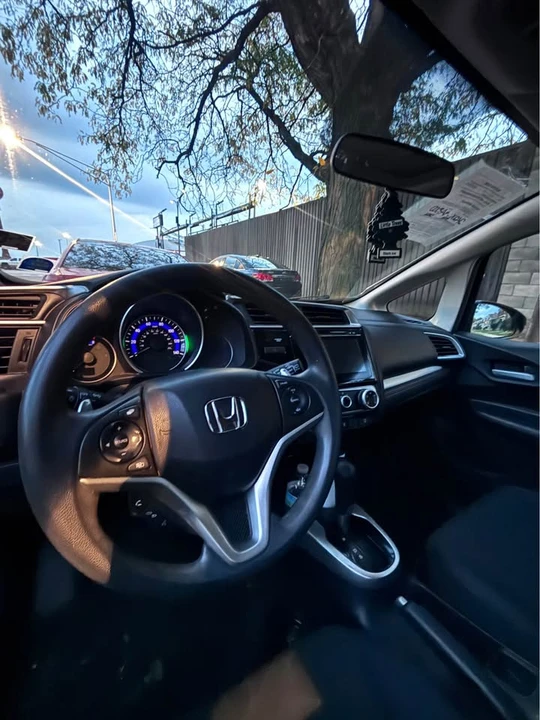 2015 Honda Fit - Image 2 of 7