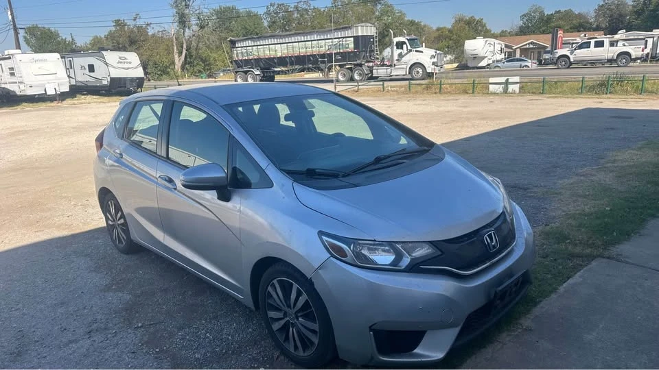 2015 Honda Fit - Image 5 of 6